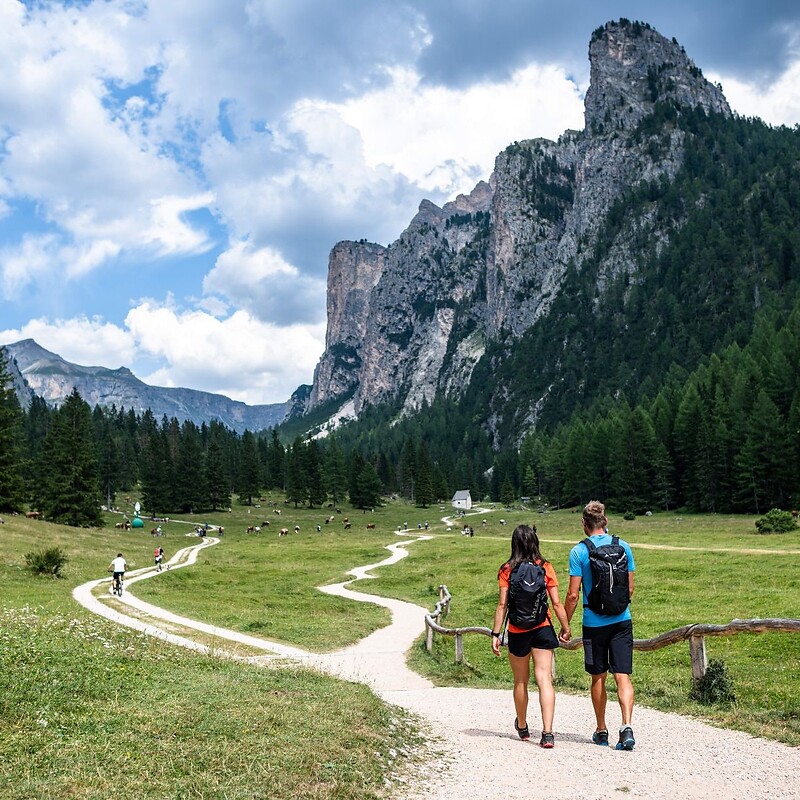 Vallunga and Rifugio Puez